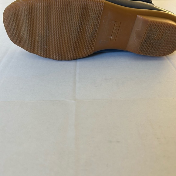 Sperry Duck Boots Women (Size 10 Wide) Salt Water quilted Dark Blue. - Picture 4 of 6